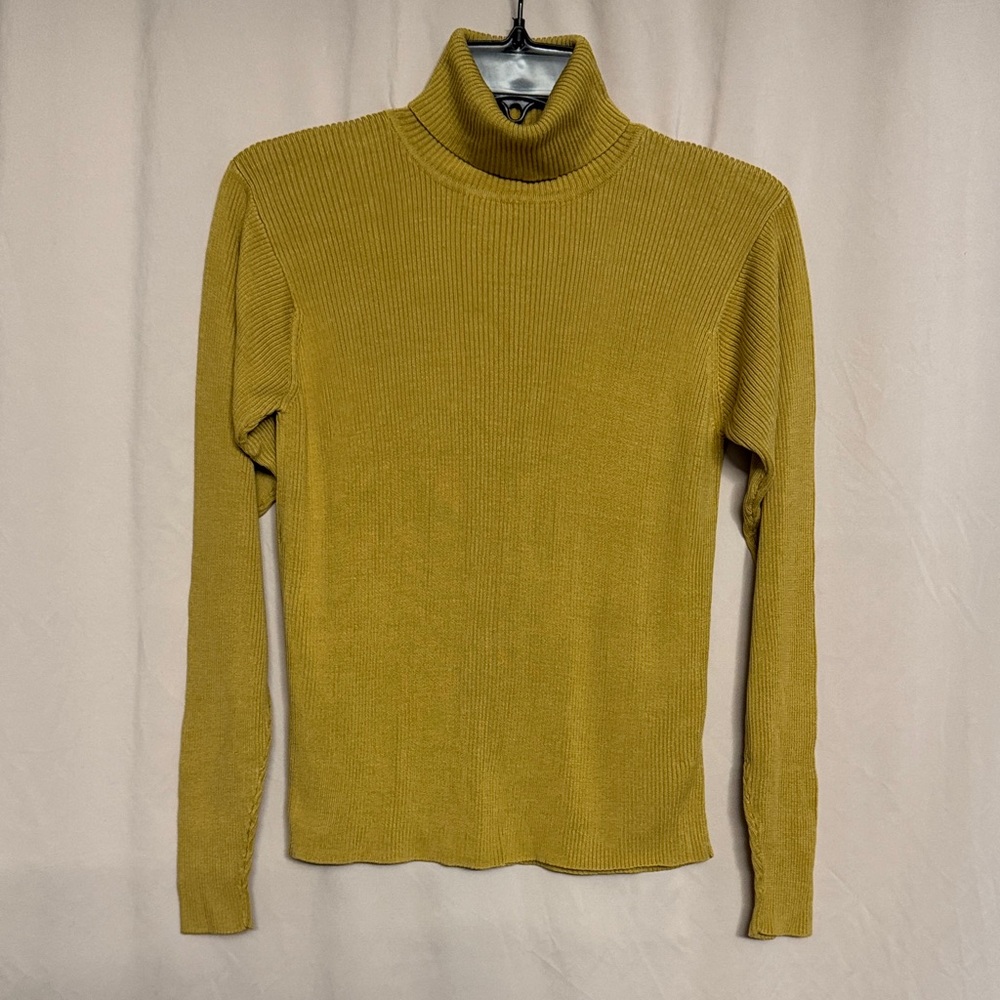 Barry Bricken 100% Silk Turtleneck Sweater, Size M, Color Mustard